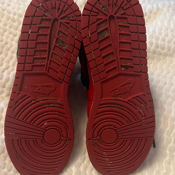 Jordan Kids Red and Black Sneakers - Picture 3 of 3